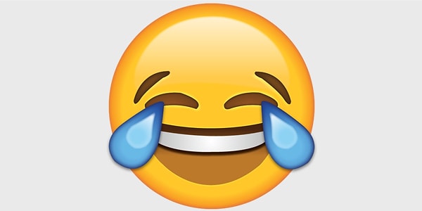 Вы "радостный до слез" в глазах друзей!