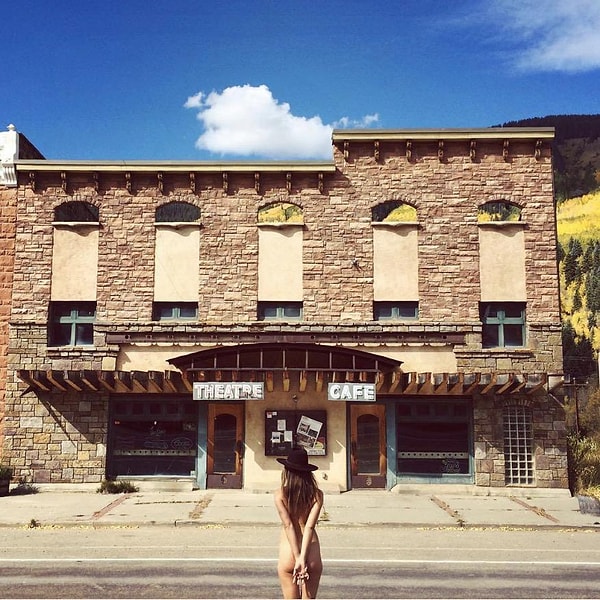 Магдалена, обычно предпочитающая путешествия рядом с морем, рассказала, что вместе с четырьмя близкими друзьями она совершила плавание от Карибского острова Антигуа до Гренады.