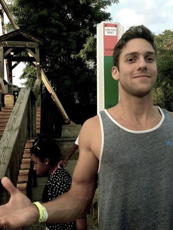 14. Прокатиться на аттракционе? Неа, тоже мимо