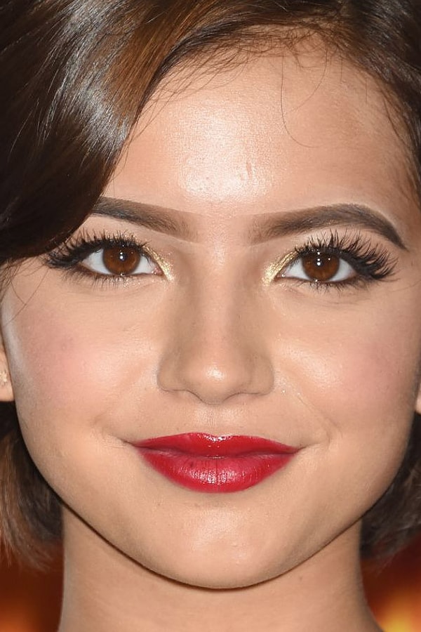 4. Изабела Монер