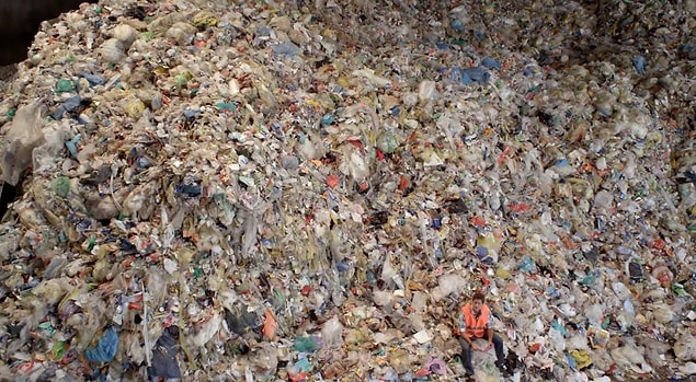 8. Plastik Okyanus | Craig Leeson | ABD, Birleşik Krallık, Hong Kong | 2016