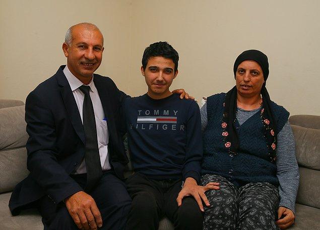 Anne Karaköse: 'İki yıl boyunca her gün geldi, hasta olduğunda dahi gelip oğlumu okula götürdü'
