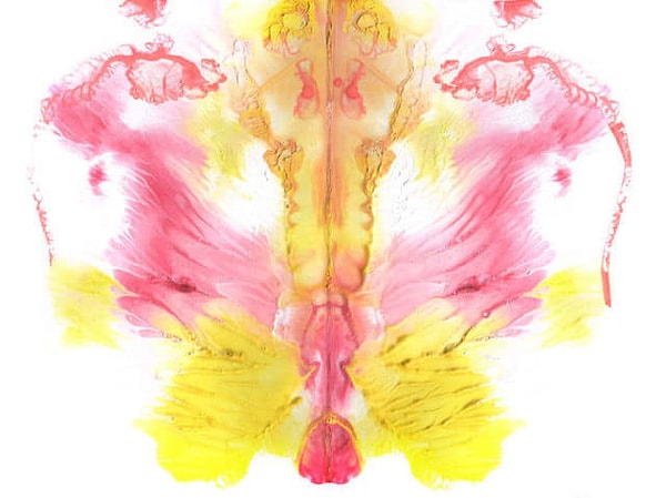 1. Какое слово у вас ассоциируется с этим пятном?