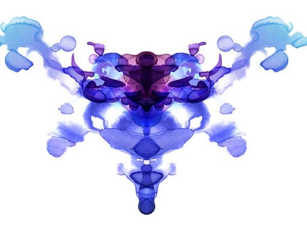 4. Какое слово ассоциируется с этим пятном?