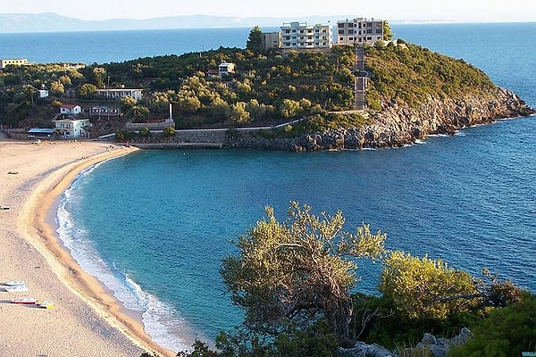 10. Бенин находится в...?