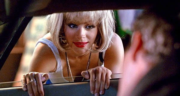 2. Называть своих работников "семьей" все равно, что говорить проститутке "я тебя люблю"