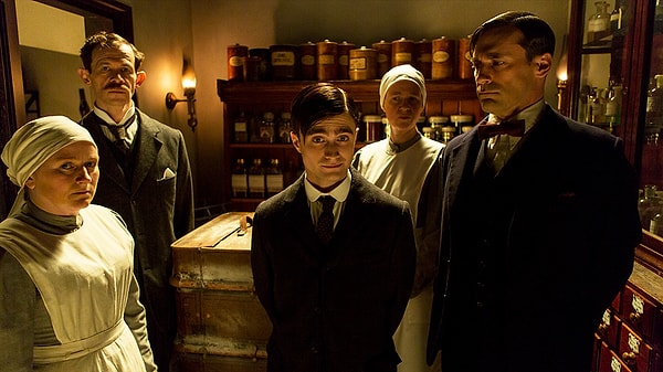 11. "Записки юного врача" (сериал 2012 – 2013)