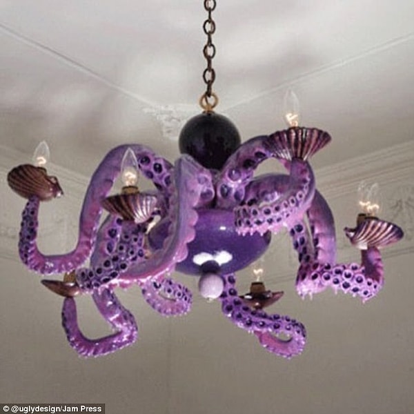 8. Люстра в виде осьминога, очень уютно.