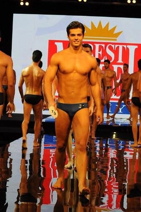 Best Model Of Turkey Yarışmasının Son Erkek Güzelleri! İşte Son 10 yılın Erkek Güzeleri! 4 2012 - Berk Atan