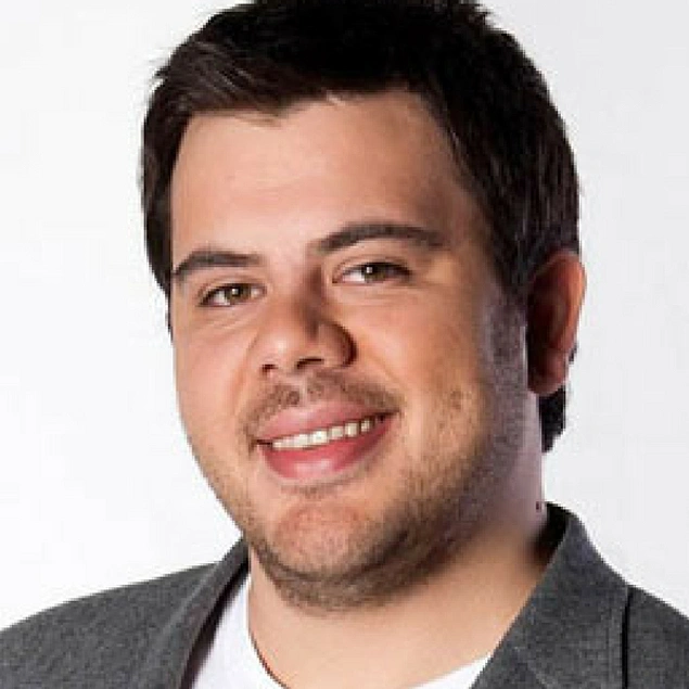 Eser Yenenler