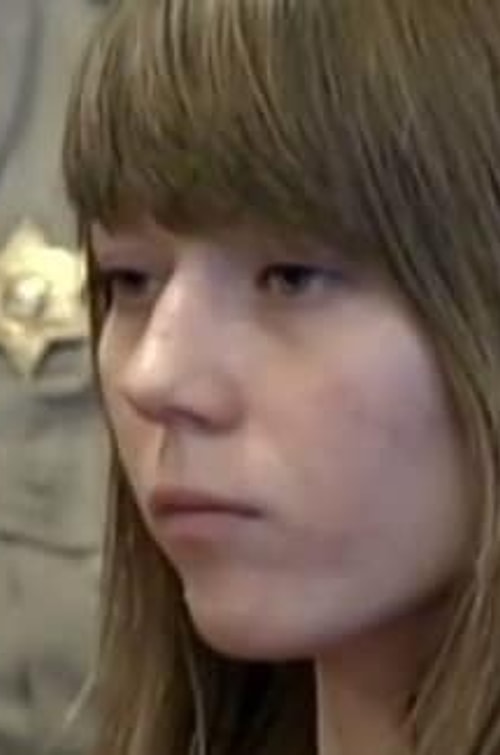 Öldürdüğü Küçük Kızı Yatağının Altına Saklayan Bile Var! İşte