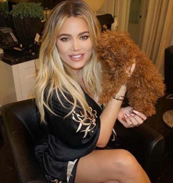 8. Она такая же как мы: иногда она использует слишком много фотошопа