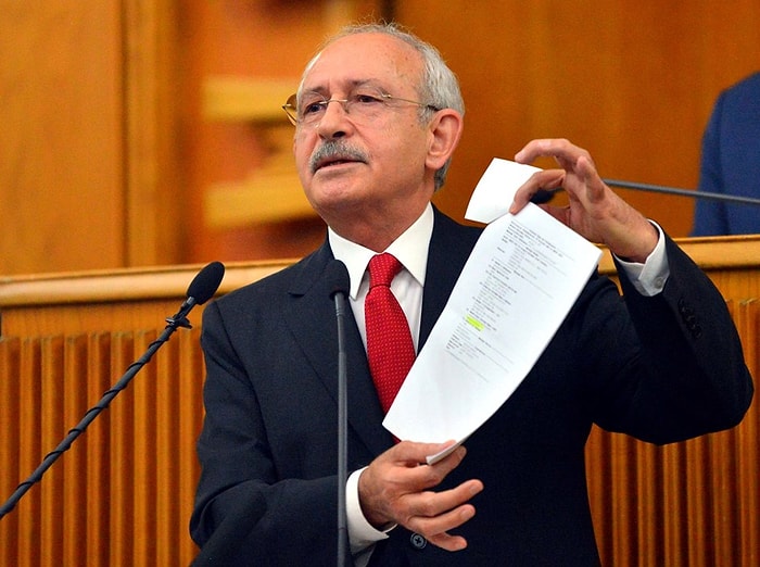 Kılıçdaroğlu'nun 'Şimdi Geliyoruz Kutuyu Açmaya' Dediği An Yayını Kesen TRT'ye Tepki Gösteren 17 Kişi
