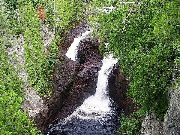 6. Бездонный Котел Дьявола, Миннесота, США