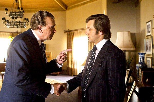 9. Bu ay benim ilk önerim Ron Howard filmi Frost/Nixon (2008)