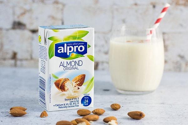 5. Alpro Badem Sütü! Laktoz alerjisi olanlar, veganlar ve sağlıklı yaşam tutkunları için!