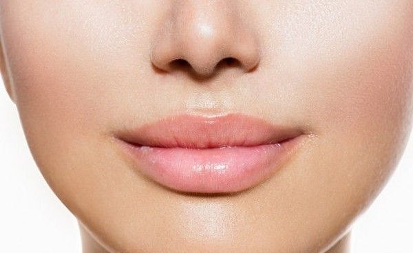 7. Какого цвета ваши губы?