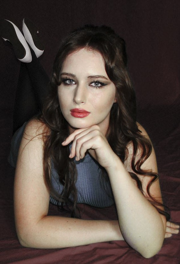 2. «Пожалуй, мой самый любимый — «Дженнифер, я ваша большая фанатка!», — делится Майер. — А когда я ответила ей, что я не Лоуренс, она написала мне «А вы уверены?». Никогда этого не забуду».