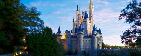 5. А чей это замок?