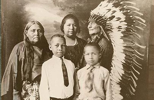 7. Коренные американцы были рабовладельцами даже после закона, запрещающего рабство, вышедшего в 1833 году, из-за суверенитета племенных земель.