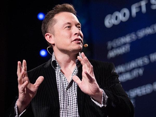 Düz Dünya Topluluğu Elon Musk'ı da aralarına katmayı çalıştı.