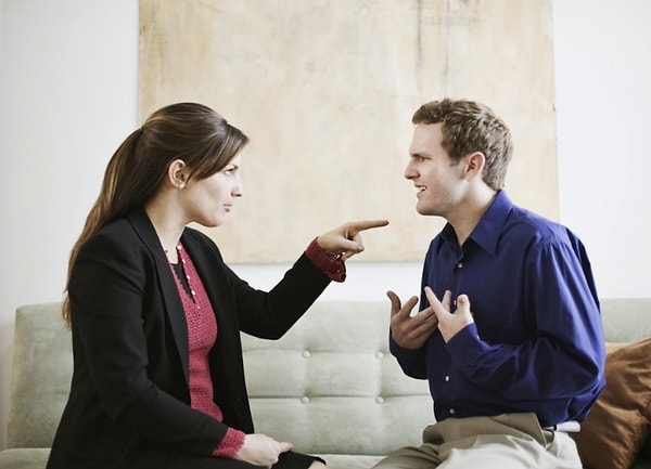 3. Они уверяют вас, что во всем виноваты вы и только вы