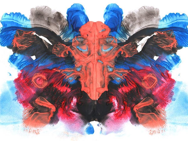 2. Что символизирует это пятно?