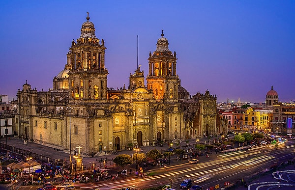 1. Давайте приступим: В какой стране находится город Мехико?