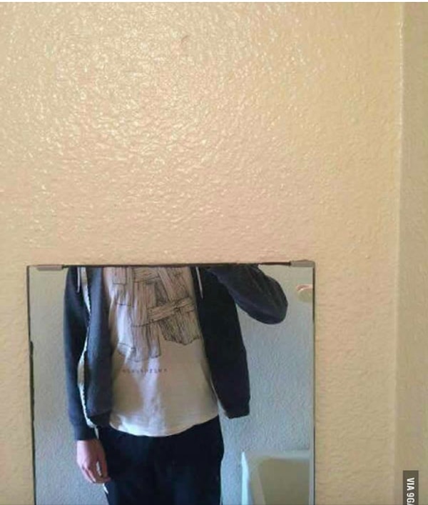 А вот и зеркало в полный рост!