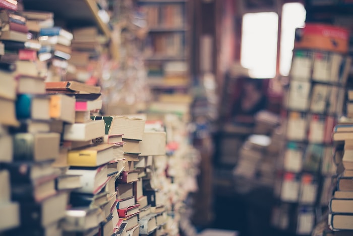 Что почитать? 10 увлекательных книг, от которых невозможно оторваться