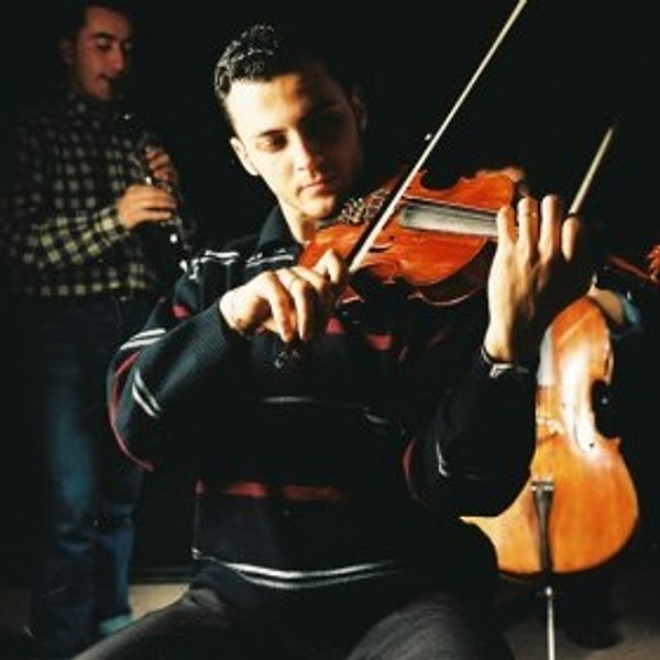 Müzisyen