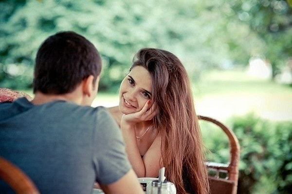 4. Если вы встречаете кого-то, к кому испытываете симпатию, что вы обычно спрашиваете?