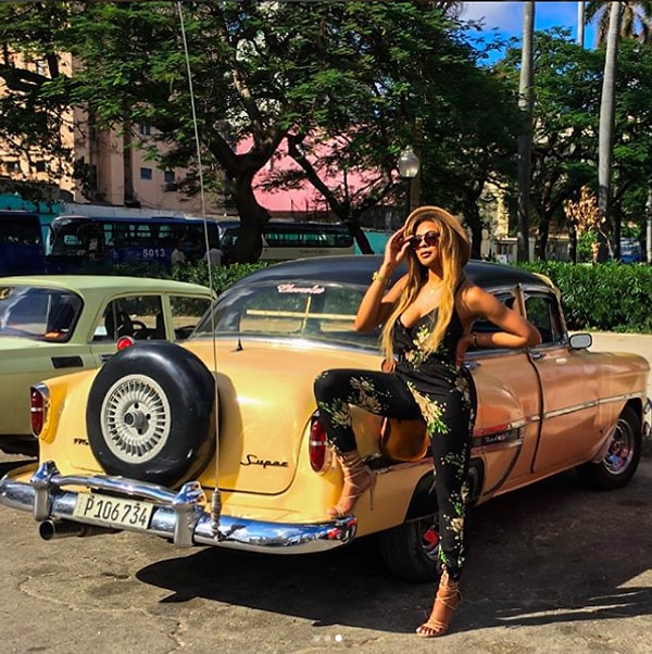 Как видите, если надеть очки, то разница исчезает 👇