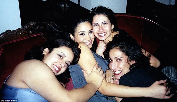 Меган с детства мечтала быть знаменитой. Поэтому не упускала ни одного удобного случая, чтобы добиться желаемого.