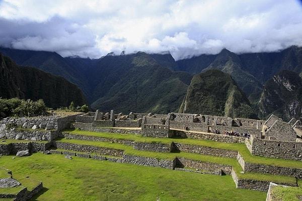 Aradan geçen 360 yılın ardından, Amerikalı Kaşif Hiram Bingham, 1911'de Machu Picchu'yu yeniden keşfeder.