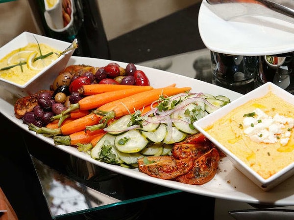 4. А какой закуской вы точно не готовы ни с кем делиться?