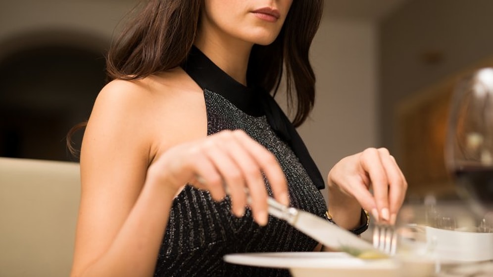 Спорим, вы не знали, что всё время допускали эти 10 ошибок в этикете?