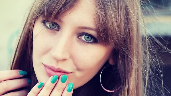 11. Рваная чёлка 👍