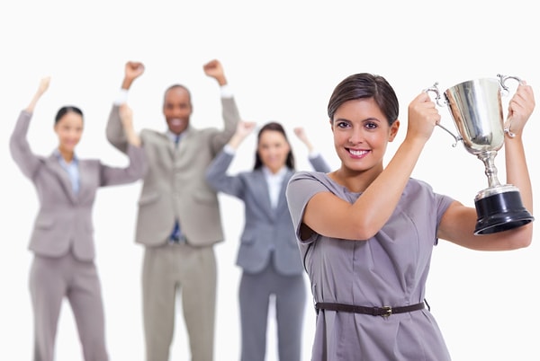 От жизни вы хотите признания!