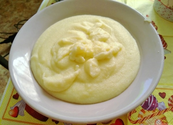 9. Поедание манной каши с комочками тоже было самой настоящей пыткой