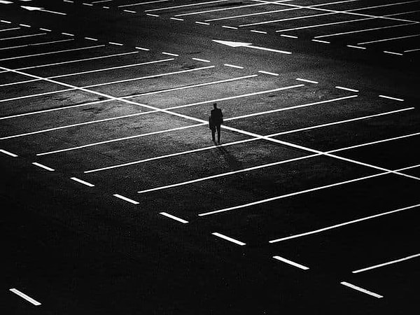 1. Дайте определение слову «олигархия».