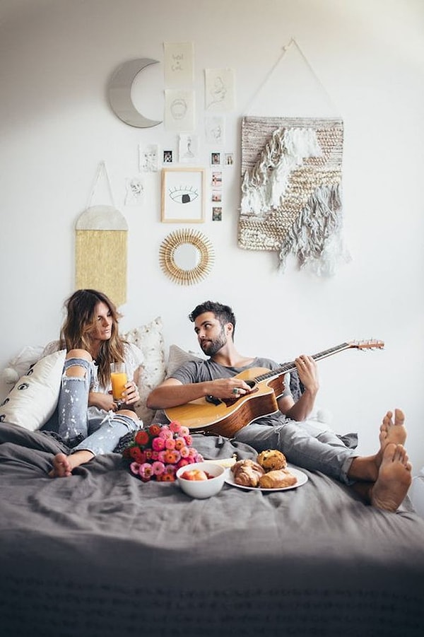 8. Если у девушки невысокие требования, это вовсе не значит, что она посредственная