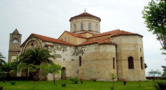 Trabzon'daki Ayasofya Cami Oldu, Esnaf Dertli: 'Yeniden Müze Olsun'