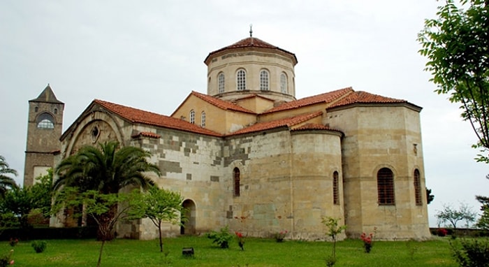 Trabzon'daki Ayasofya Cami Oldu, Esnaf Dertli: 'Yeniden Müze Olsun'