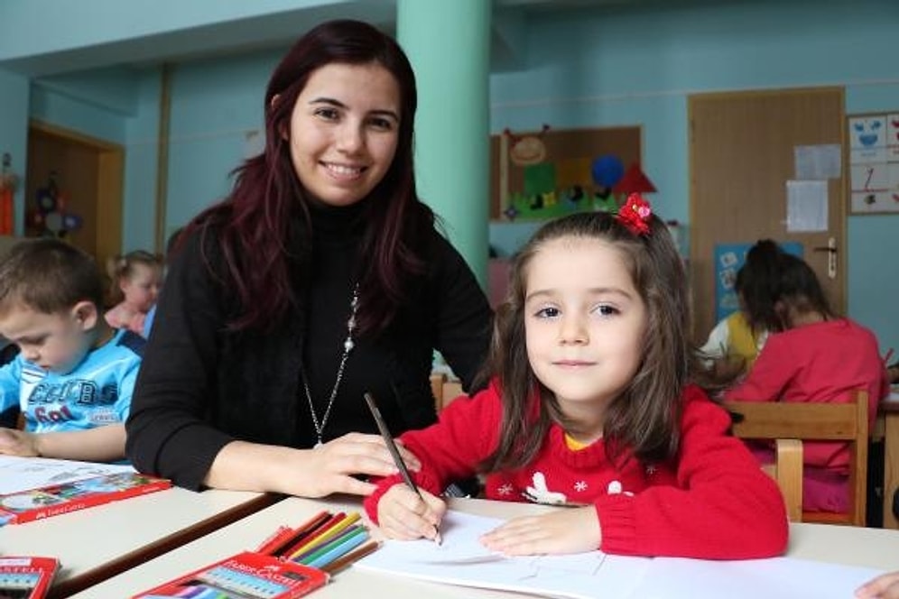 Göğsümüzü Kabarttı! Nurten Akkuş Dünyanın En İyi 50 Öğretmeni Arasına Girdi