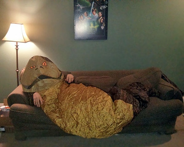 9. «Мой бойфренд сказал, что готовит для меня сексуальный сюрприз после работы». 🤔🤔