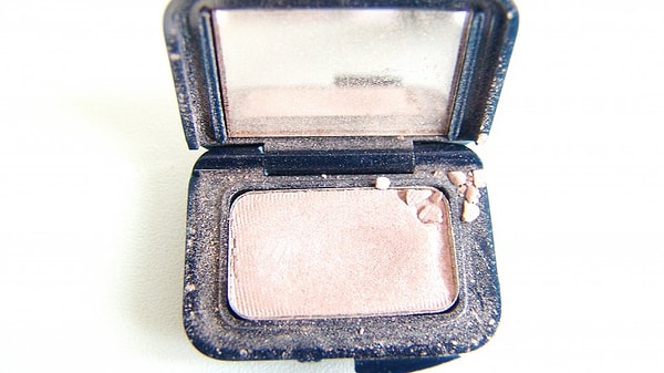 3. Разбитые продукты пудровой текстуры