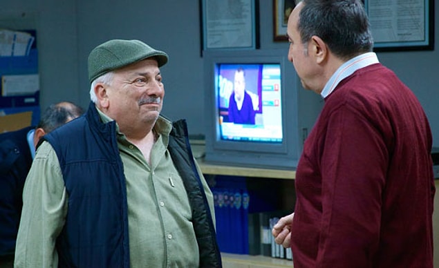 9. Zeki Alasya
