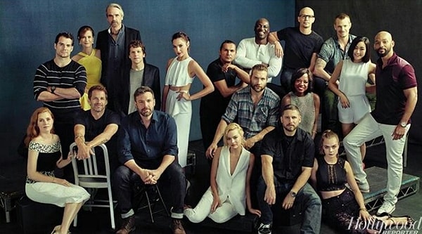 4. Он отсылал своим партнерам по съемкам использованные презервативы и анальные шарики.