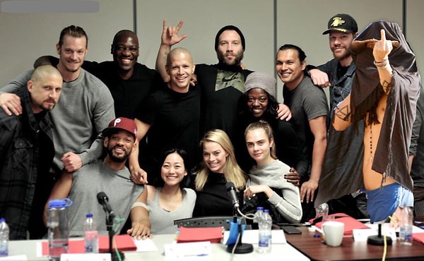 5. Каст "Отряда самоубийц" получил от него мертвую свинью.